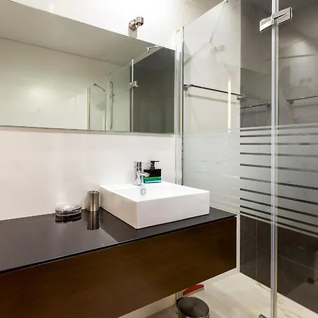 Seagull House - Ocean View Retreat With Pool Fuseta