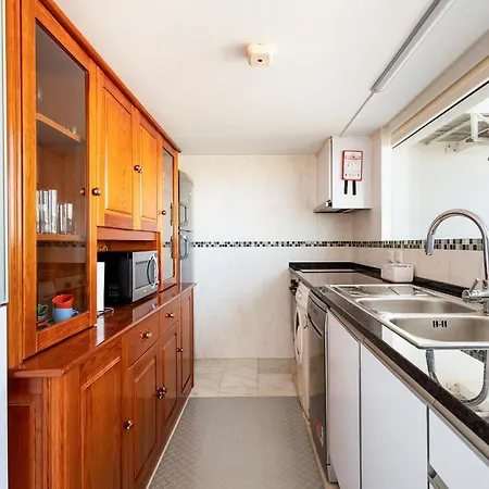Seagull House - Ocean View Retreat With Pool Daire *